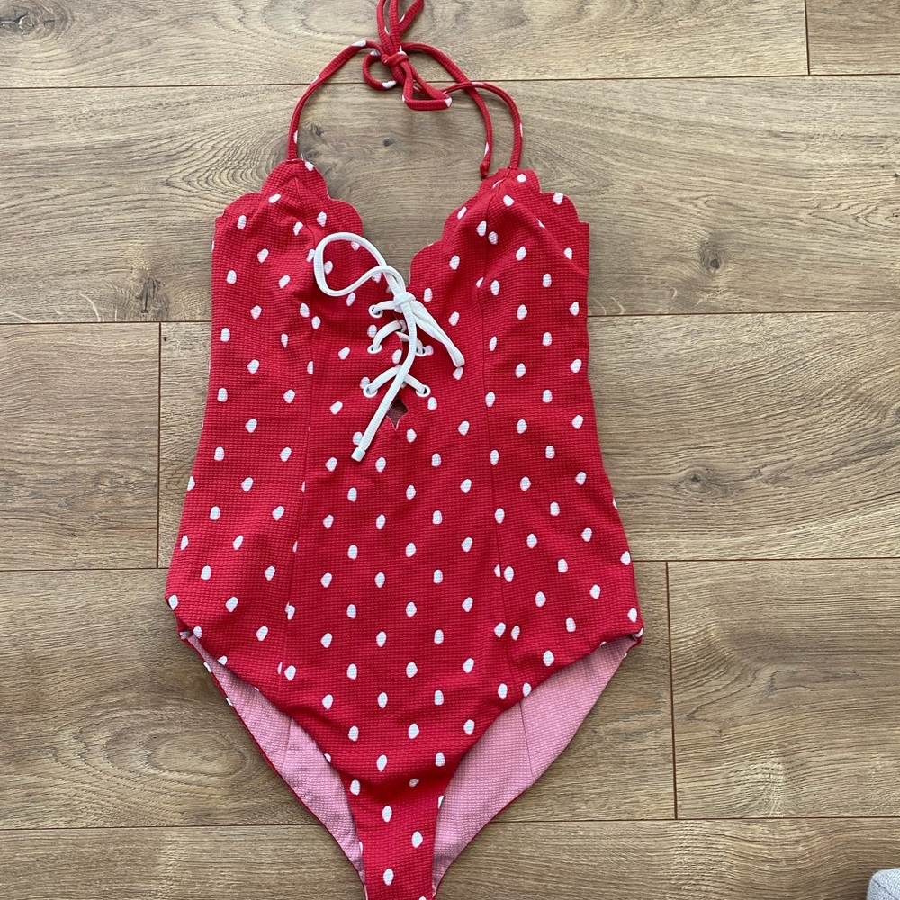 Marysia swim
